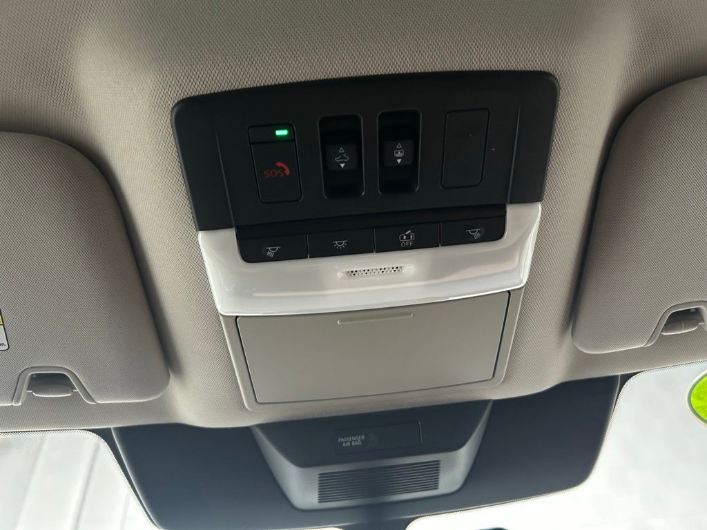 2023 Nissan Pathfinder Platinum 4WD