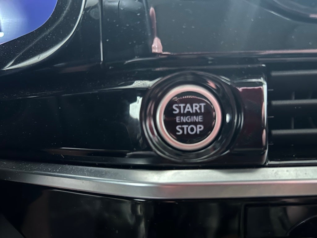 2023 Nissan Pathfinder Platinum 4WD