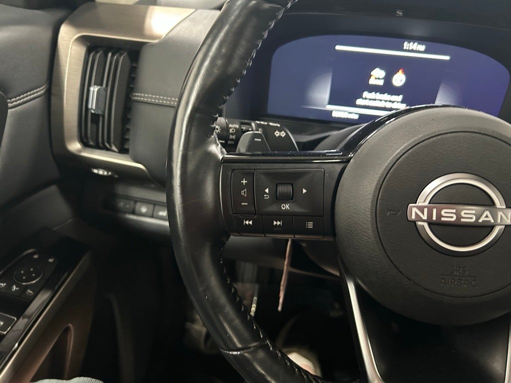 2023 Nissan Pathfinder Platinum 4WD