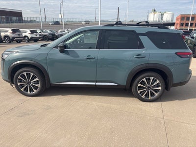 2026 Nissan Pathfinder Platinum