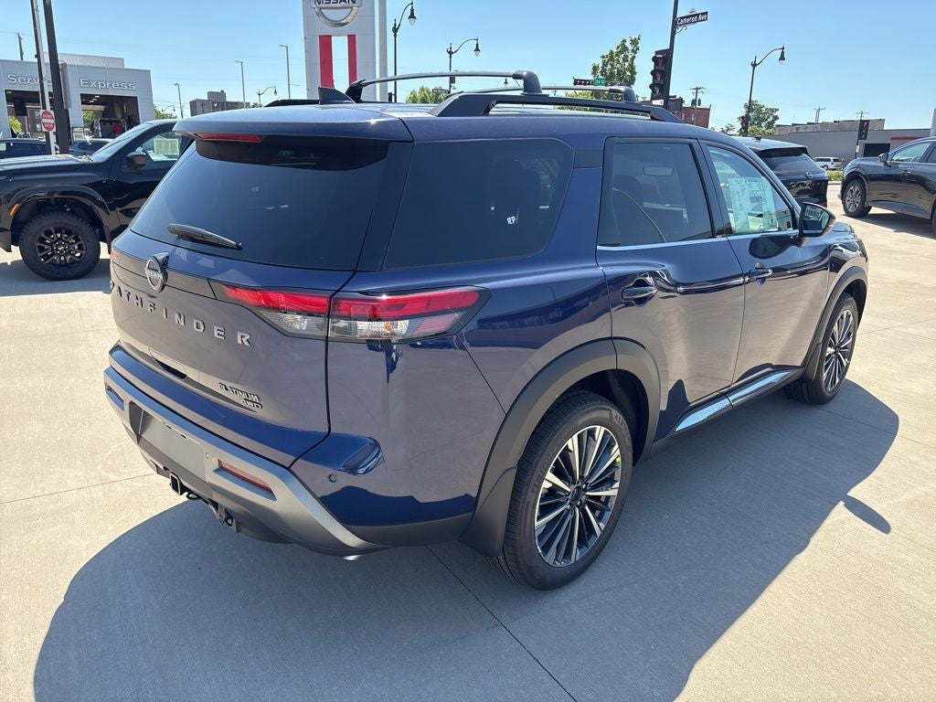 2026 Nissan Pathfinder Platinum