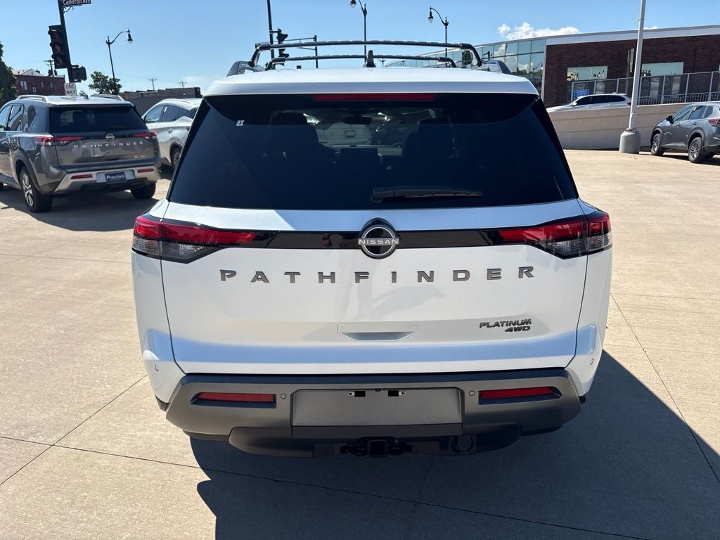 2026 Nissan Pathfinder Platinum