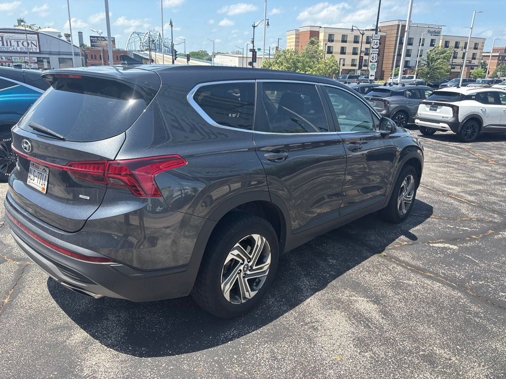 2021 Hyundai Santa Fe SE