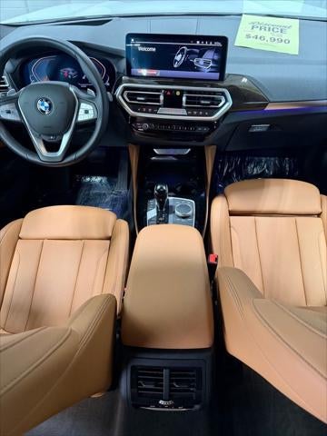 2024 BMW X4 xDrive30i
