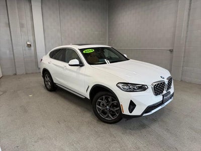 2024 BMW X4 xDrive30i