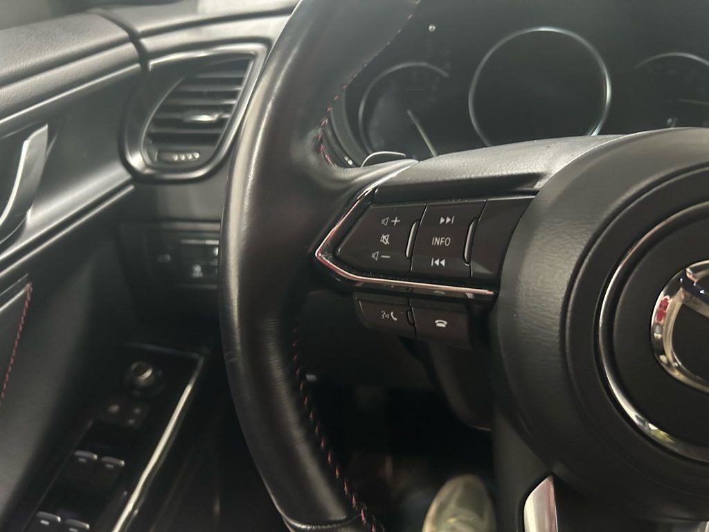 2023 Mazda Mazda CX-9 Carbon Edition