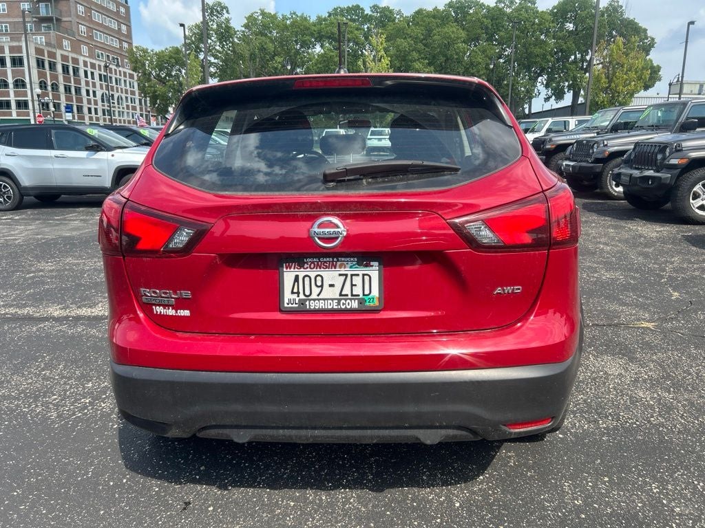 2018 Nissan Rogue Sport S