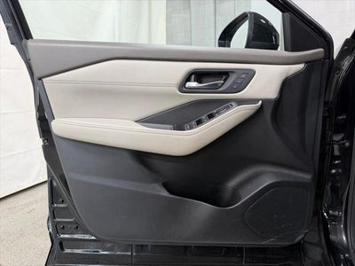 2023 Nissan Rogue SL Intelligent AWD