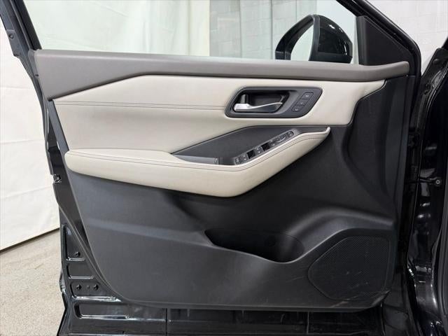 2023 Nissan Rogue SL Intelligent AWD