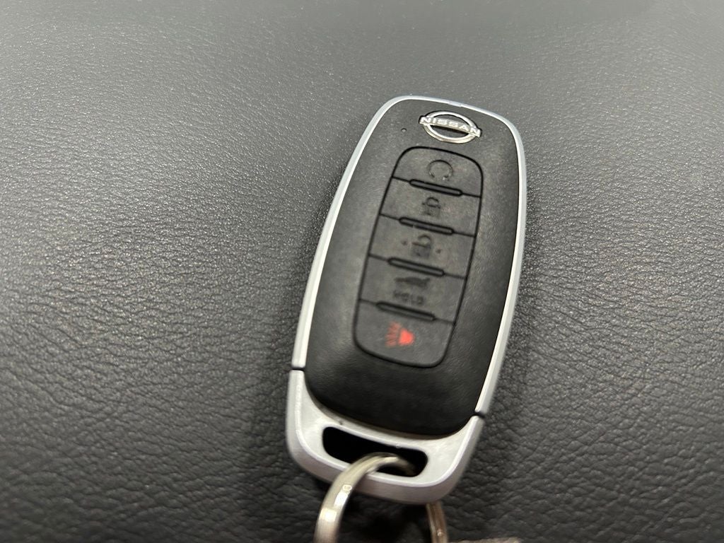 2023 Nissan Rogue Platinum FWD