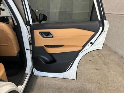 2023 Nissan Rogue Platinum FWD