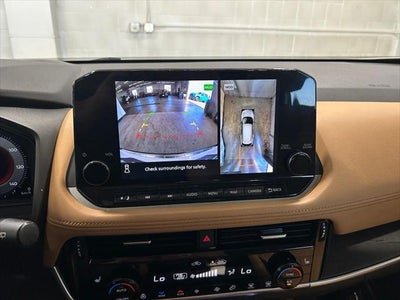 2023 Nissan Rogue Platinum FWD