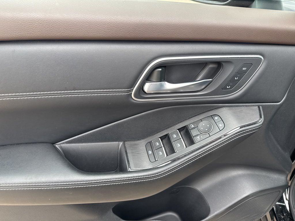 2023 Nissan Rogue Platinum Intelligent AWD