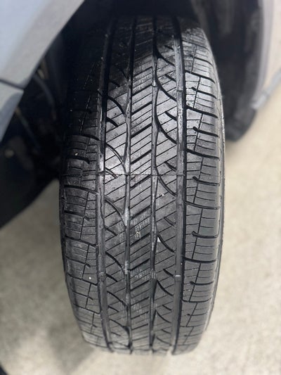 2024 Toyota Venza LE