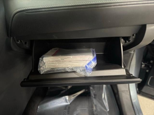 2024 Toyota Venza LE