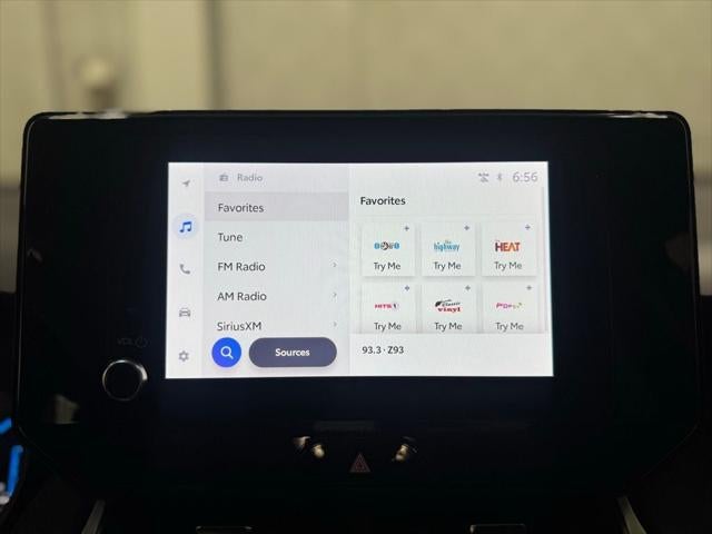 2024 Toyota Venza LE