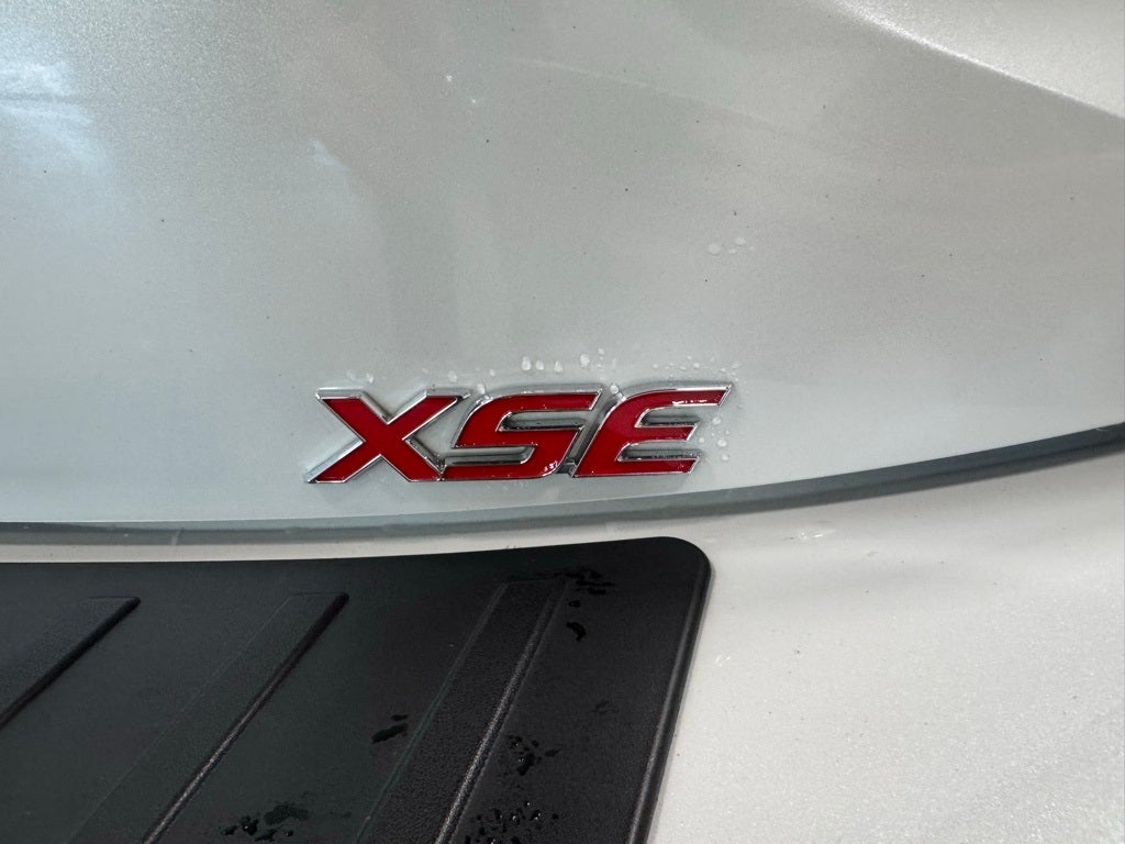 2023 Toyota Corolla Hatchback XSE