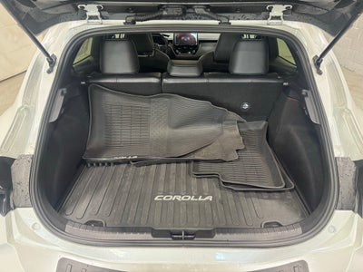 2023 Toyota Corolla Hatchback XSE