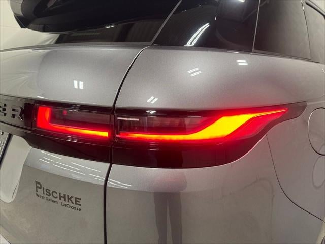 2024 Land Rover Range Rover Evoque Dynamic SE