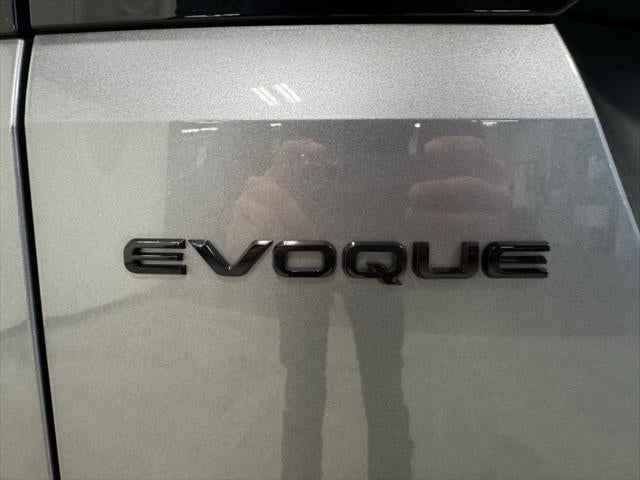 2024 Land Rover Range Rover Evoque Dynamic SE