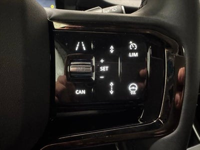 2024 Land Rover Range Rover Evoque Dynamic SE
