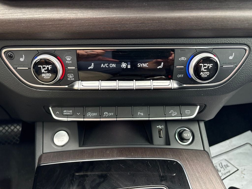 2024 Audi Q5 Sportback Premium 45 TFSI S line quattro S tronic