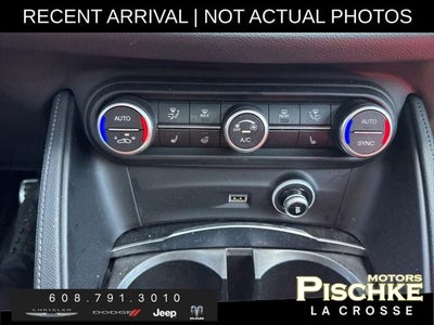 2024 Alfa Romeo Stelvio Sprint AWD