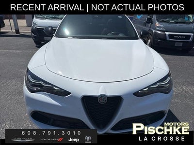 2024 Alfa Romeo Stelvio Sprint AWD