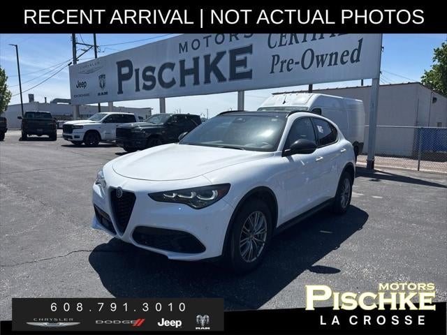 2024 Alfa Romeo Stelvio Sprint AWD