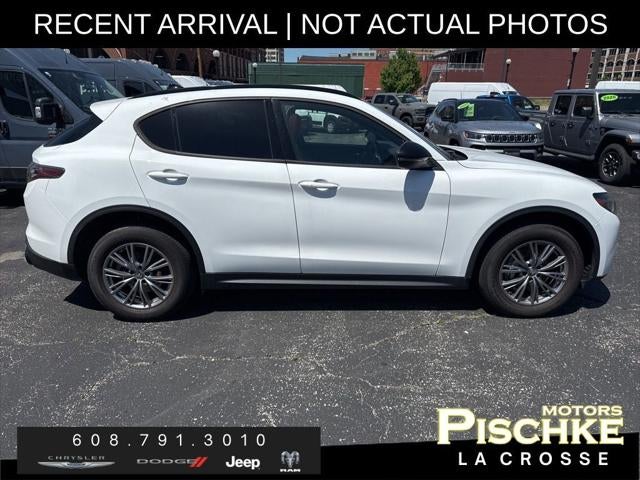 2024 Alfa Romeo Stelvio Sprint AWD