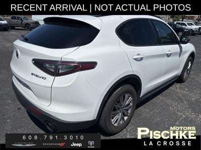 2024 Alfa Romeo Stelvio Sprint AWD