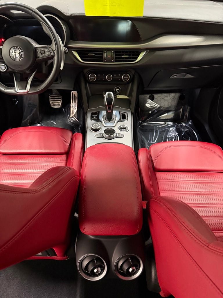 2024 Alfa Romeo Stelvio Veloce AWD