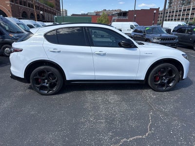 2024 Alfa Romeo Stelvio Veloce AWD