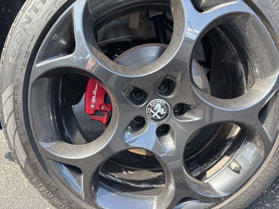 2024 Alfa Romeo Stelvio Veloce AWD