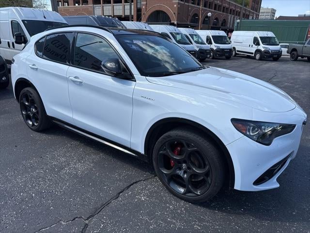 2024 Alfa Romeo Stelvio Veloce AWD
