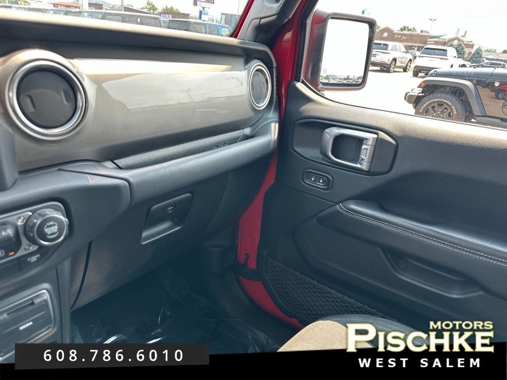 2019 Jeep Wrangler Unlimited Sahara 4x4