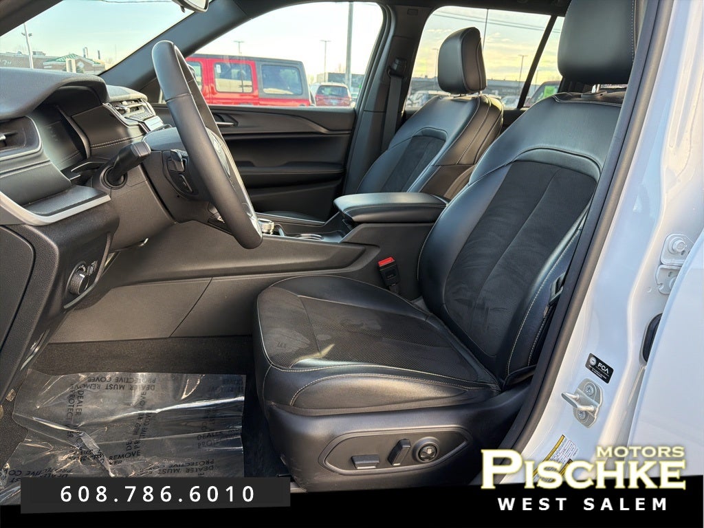 2023 Jeep Grand Cherokee Altitude X 4x4