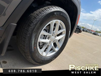 2025 Jeep Grand Cherokee Laredo X 4x4