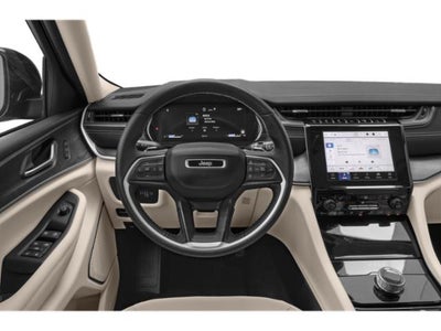 2025 Jeep Grand Cherokee Laredo X 4x4