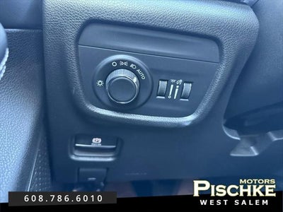 2023 Jeep Grand Cherokee L Laredo 4x4