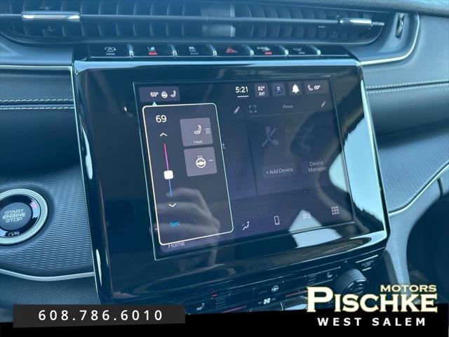 2023 Jeep Grand Cherokee L Laredo 4x4