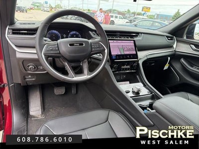 2025 Jeep Grand Cherokee L Limited 4x4