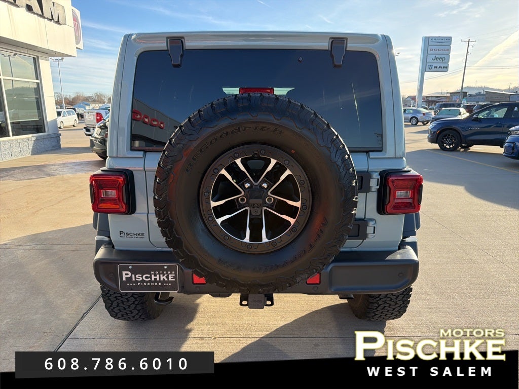 2024 Jeep Wrangler 4-Door Willys 4x4