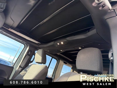 2024 Jeep Wrangler 4-Door Willys 4x4