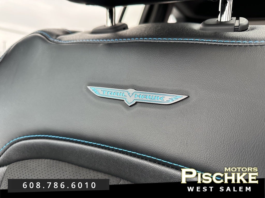 2022 Jeep Grand Cherokee 4xe Trailhawk 4x4