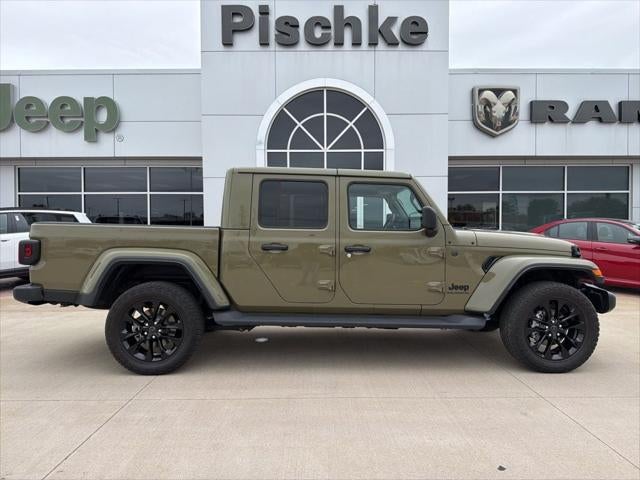 2025 Jeep Gladiator Nighthawk