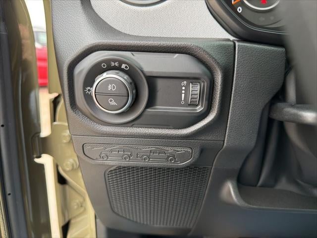 2025 Jeep Gladiator Nighthawk