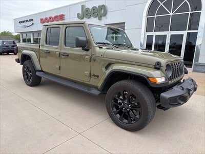 2025 Jeep Gladiator Nighthawk
