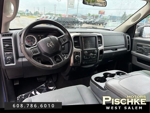 2017 RAM 1500 SLT