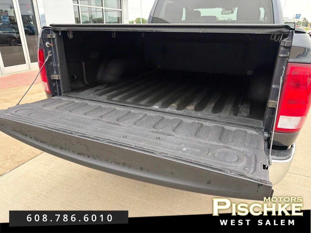 2016 RAM 1500 ST
